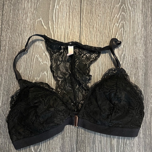 Rose & Vine: Bralette - Picture 1 of 3